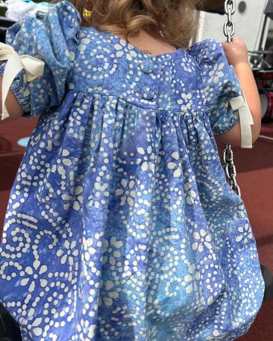 Lilly of the Valley Rochie